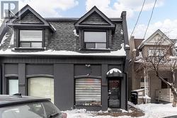 UPPER - 2443 DUNDAS STREET W  Toronto, ON M6P 1X3