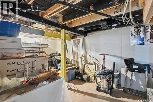 809 6Th Avenue N, Saskatoon, SK - Indoor