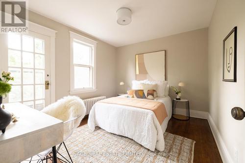 124 Cline Avenue N, Hamilton, ON - Indoor Photo Showing Bedroom