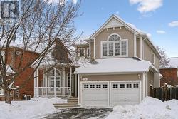 19 ELDER CRESCENT  Whitby, ON L1M 2H6