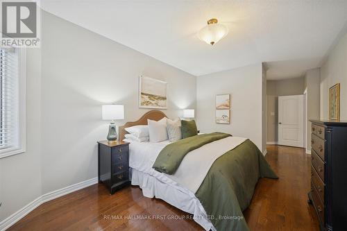 19 Elder Crescent, Whitby, ON - Indoor Photo Showing Bedroom