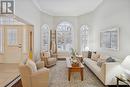 19 Elder Crescent, Whitby, ON  - Indoor Photo Showing Living Room 