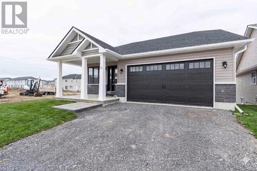 70 STIRLING CRESCENT  Prince Edward County (Picton Ward), ON K0K 2T0