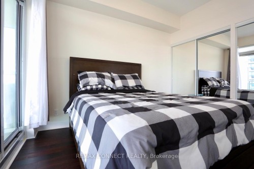 2504-33 Shore Breeze Drive, Toronto, ON - Indoor Photo Showing Bedroom