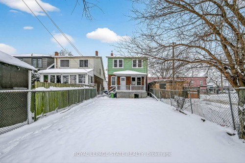250 Glendale Avenue N, Hamilton, ON - Outdoor