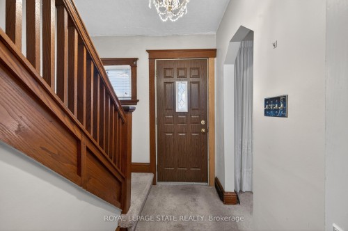 250 Glendale Avenue N, Hamilton, ON - Indoor Photo Showing Other Room