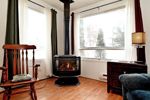 704 Hastings Avenue, Innisfil, ON - Indoor With Fireplace