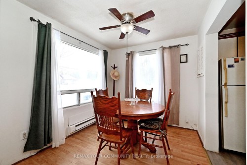 704 Hastings Avenue, Innisfil, ON - Indoor Photo Showing Dining Room