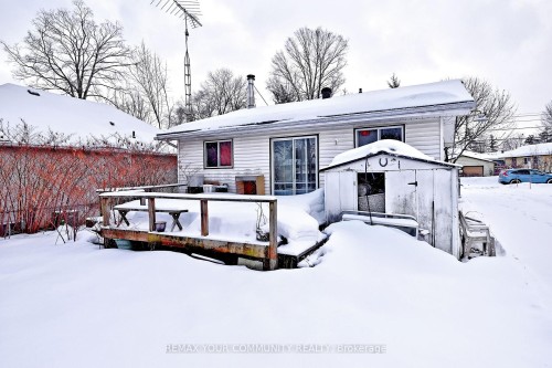 704 Hastings Avenue, Innisfil, ON - Outdoor