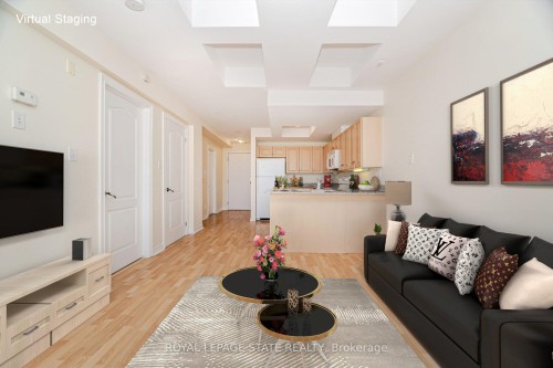 1605-135 James Street S, Hamilton, ON - Indoor Photo Showing Living Room