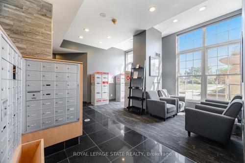 1605-135 James Street S, Hamilton, ON - Indoor