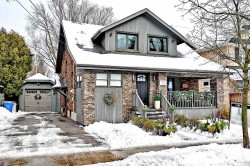 82 Centre Street  Aurora, ON L4G 1J8