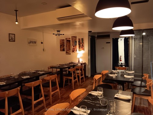 1316 Queen Street W, Toronto, ON 