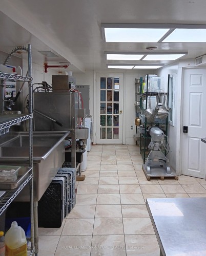 1316 Queen Street W, Toronto, ON 