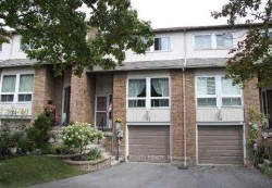 32 Randall Drive  Ajax, ON L1S 6L2