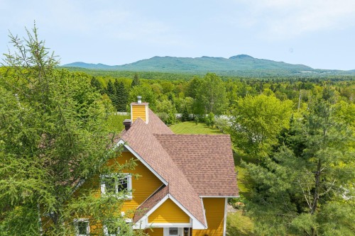 12 Rue de l'Intimité  Eastman, QC J0E 1P0