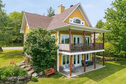 12 Rue de l'Intimité  Eastman, QC J0E 1P0