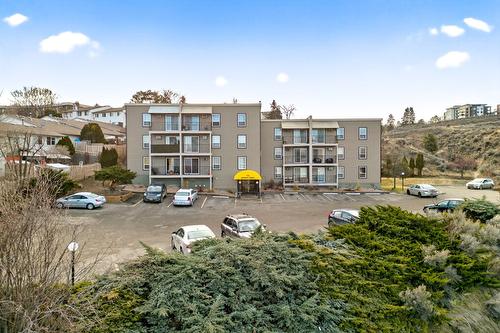 308-751 GRANDVIEW Terrace  Kamloops, BC V2C 6C9