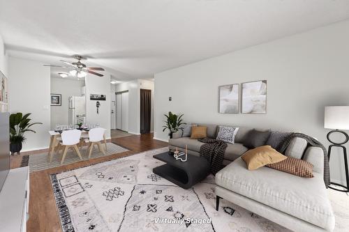308-751 Grandview Terrace, Kamloops, BC - Indoor Photo Showing Living Room