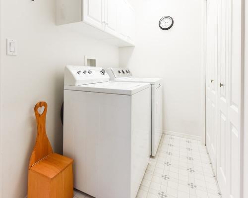 539 Red Wing Drive, Penticton, BC - Indoor Photo Showing Laundry Room