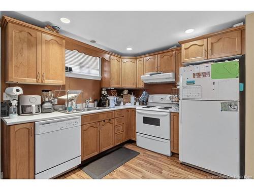 28 Glenforest Dr, Riverview, NB 