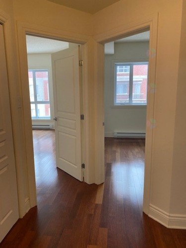 Other - 403-100 Rue Barnett, Dollard-Des-Ormeaux, QC - Indoor Photo Showing Other Room