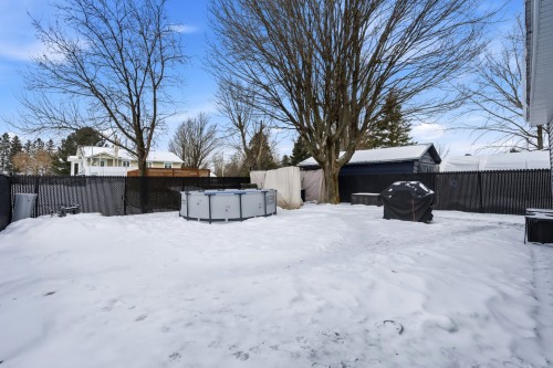Cour - 1397 Route 116, Danville, QC - Outdoor With Backyard