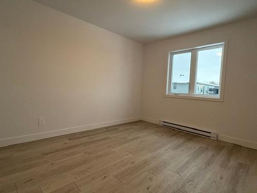 Bedroom - 301-21 Rue Paul-Hébert, Cowansville, QC - Indoor Photo Showing Other Room