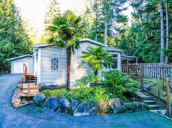 4748 Bosun Way  Pender Island, BC V0N 2M0
