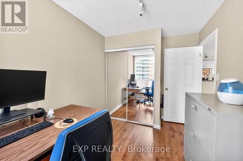 517 - 23 Lorraine Drive, Toronto, ON - Indoor
