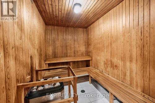 517 - 23 Lorraine Drive, Toronto, ON - Indoor Photo Showing Other Room