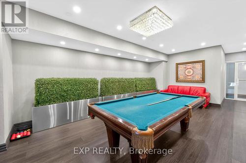 517 - 23 Lorraine Drive, Toronto, ON - Indoor Photo Showing Other Room