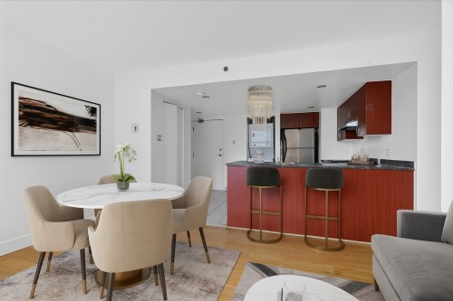 Dining Room - 703-88 Rue Charlotte, Montréal (Ville-Marie), QC - Indoor Photo Showing Dining Room