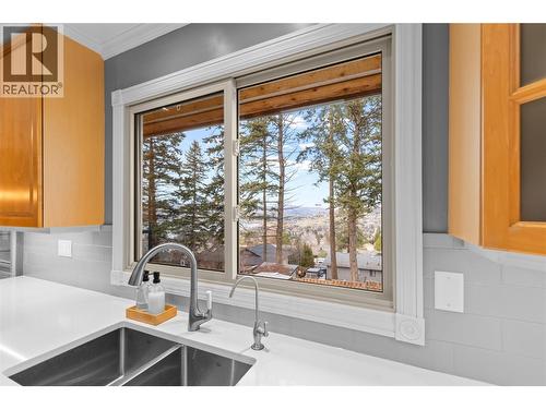 11609 Upper Summit Drive, Coldstream, BC - Indoor Photo Showing Kitchen With Double Sink