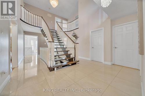 2606 Ambercroft Trail, Mississauga, ON - Indoor Photo Showing Other Room