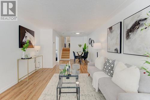 430 Bankside Crescent, Kitchener, ON 