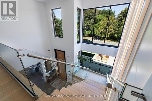 126 Wood Lane, Richmond Hill, ON - Indoor Photo Showing Other Room