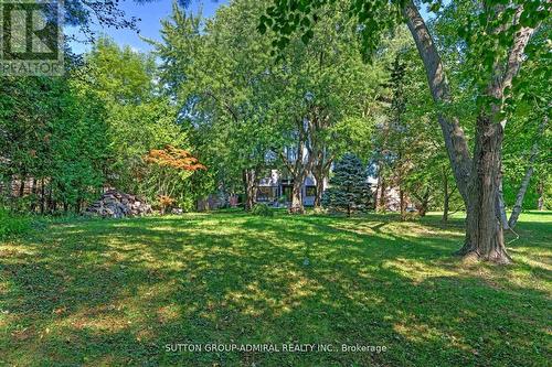 126 Wood Lane, Richmond Hill, ON - Outdoor