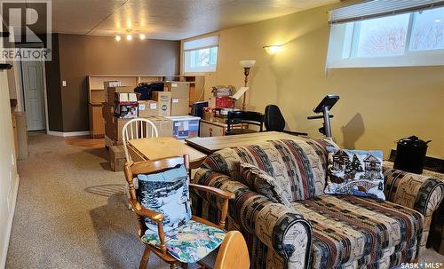 247 Blackburn Crescent, Saskatoon, SK - Indoor