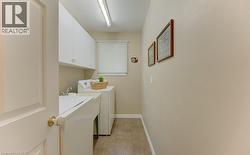 Main floor with sink - 