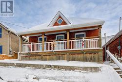 14 GRANDVIEW STREET  Brantford, ON N3R 1Y4