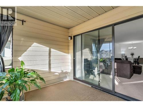 1075 Bernard Avenue Unit# 308, Kelowna, BC - Outdoor With Exterior