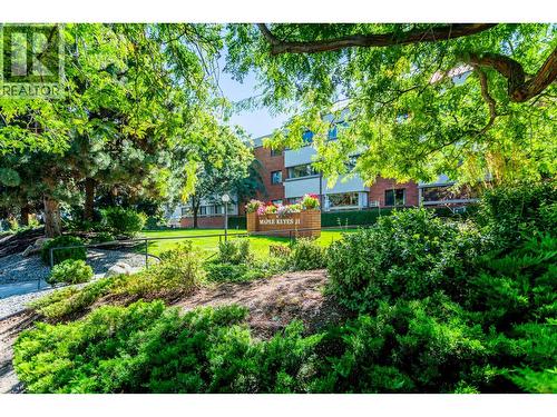 1075 Bernard Avenue Unit# 308, Kelowna, BC - Outdoor