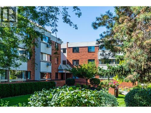 1075 Bernard Avenue Unit# 308, Kelowna, BC - Outdoor
