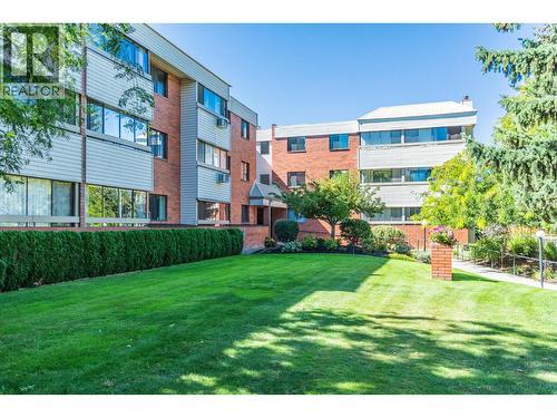 1075 Bernard Avenue Unit# 308, Kelowna, BC - Outdoor
