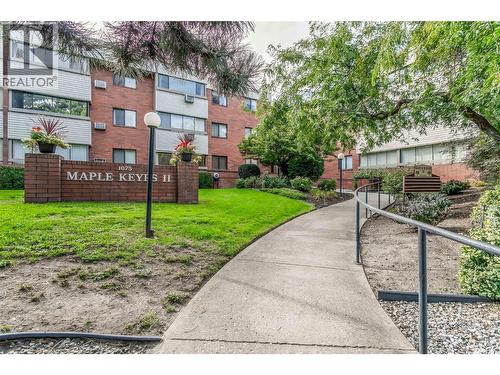 1075 Bernard Avenue Unit# 308, Kelowna, BC - Outdoor
