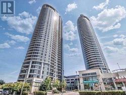 1001 - 125 VILLAGE GREEN SQUARE  Toronto, ON M1S 0G3
