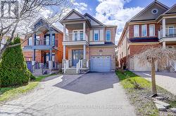 137 LARAMIE CRESCENT Vaughan, ON L6A 0R1