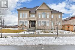 BASEMENT - 41 PRUNELLA CRESCENT  East Gwillimbury, ON L9N 1G1