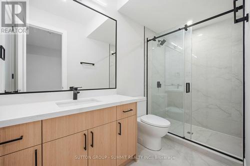 1228 Alexandra Avenue, Mississauga, ON - Indoor Photo Showing Bathroom
